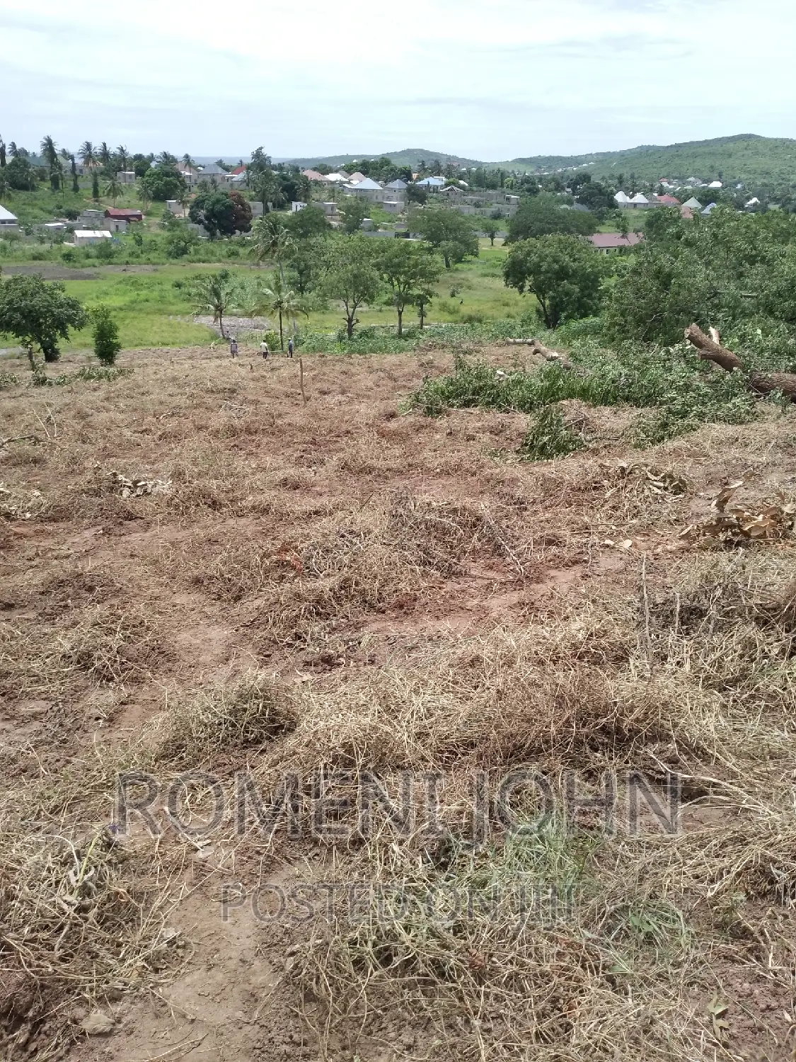 Kiwanja Sqmita 200 Kinauzwa Ml 2.7 Chanika Buyuni.