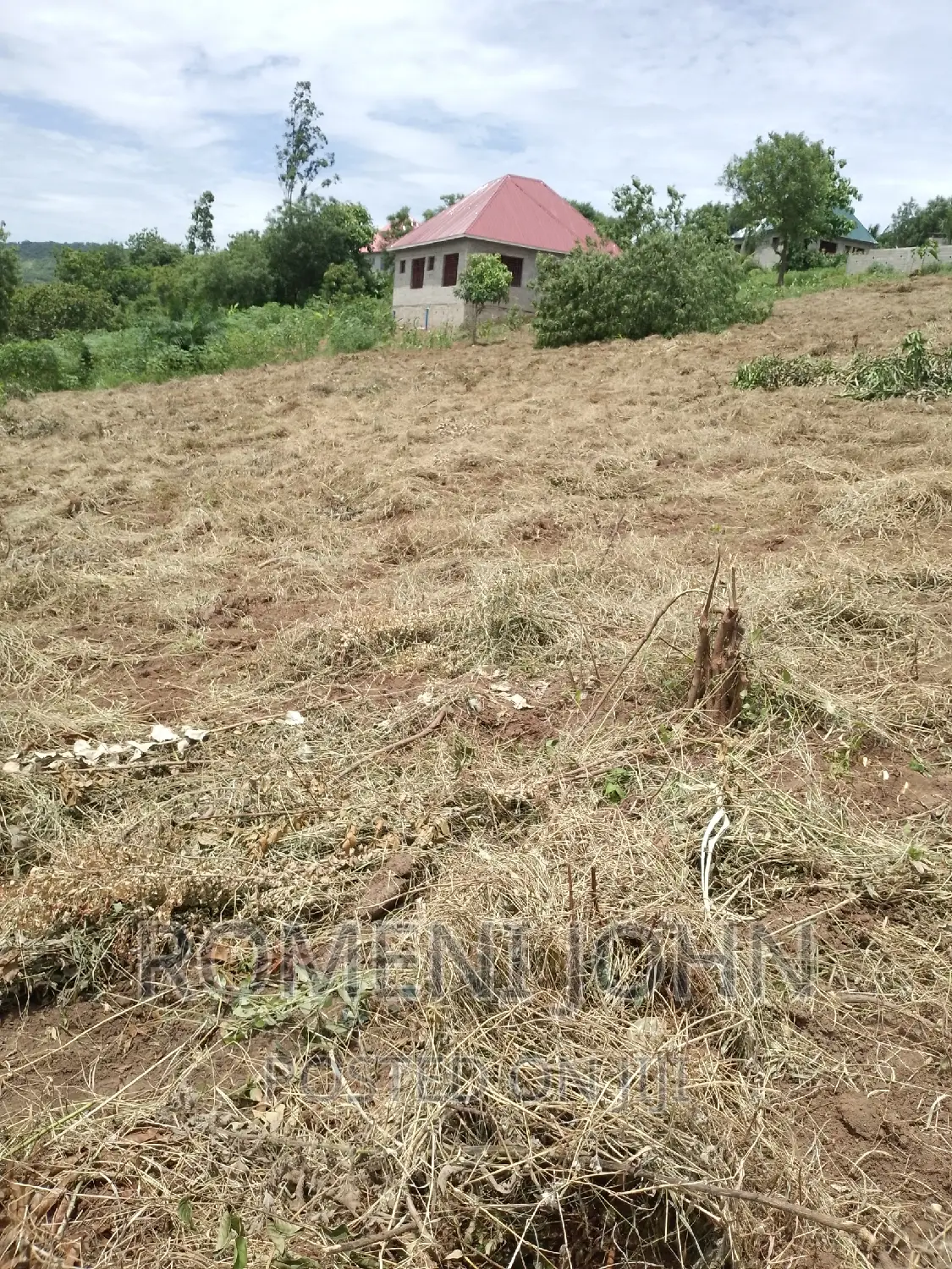 Kiwanja Sqmita 200 Kinauzwa Ml 3.1 Chanika Buyuni.