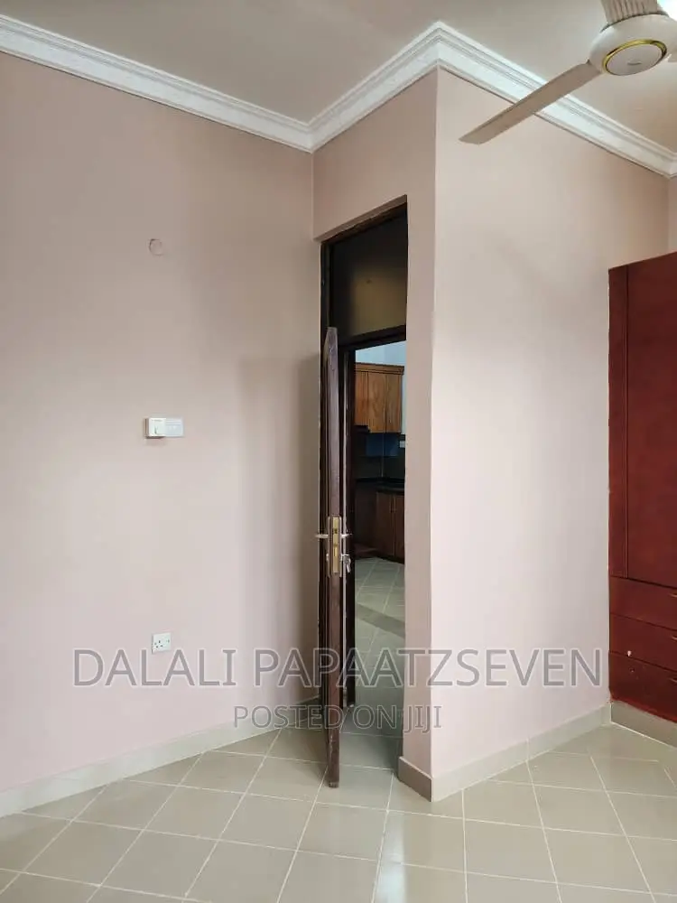 2bdrm Apartment in Dalalipapaatzseven, Kinondoni for rent