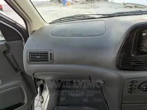 Toyota Lite-Ace 2000 Pearl