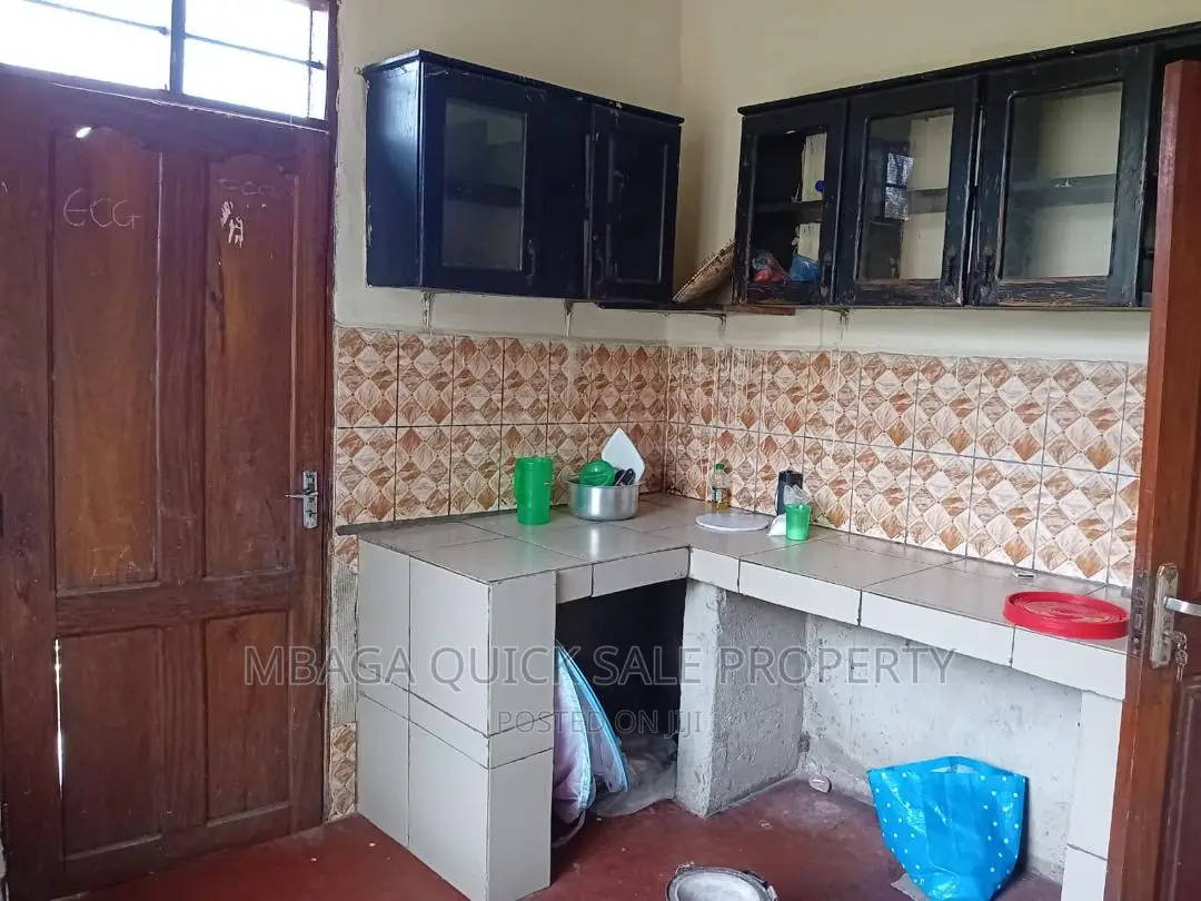 3bdrm House in Kigamboni Mikwambwe for sale
