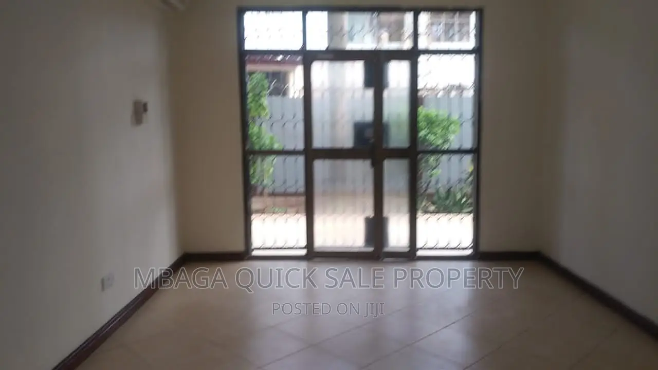 5bdrm House in Masaki for rent