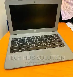 Laptop HP Stream 11 Pro G3 4GB Intel HDD 320GB