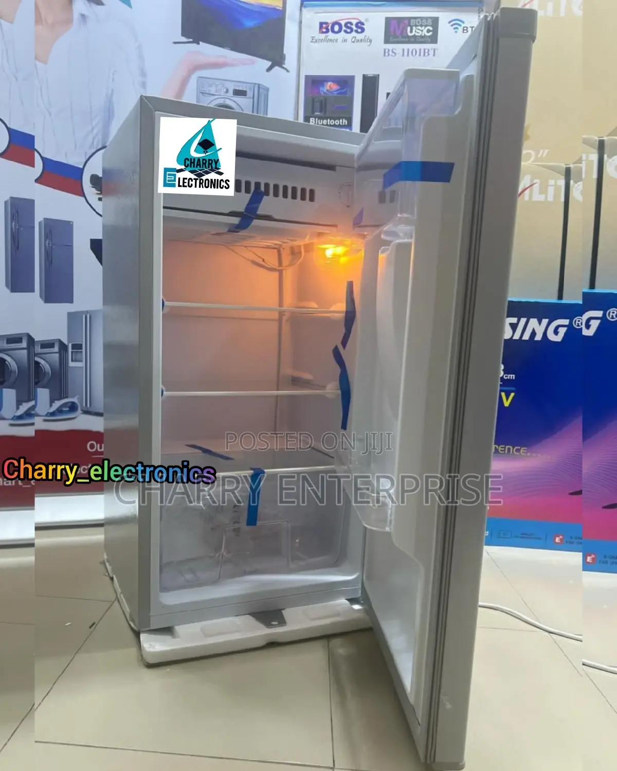  Alitop Fridge With Water Dispenser 95L
