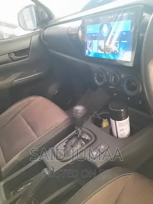 Toyota Hilux 2017 White