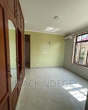6bdrm House in Bahari Beach, Kinondoni for rent