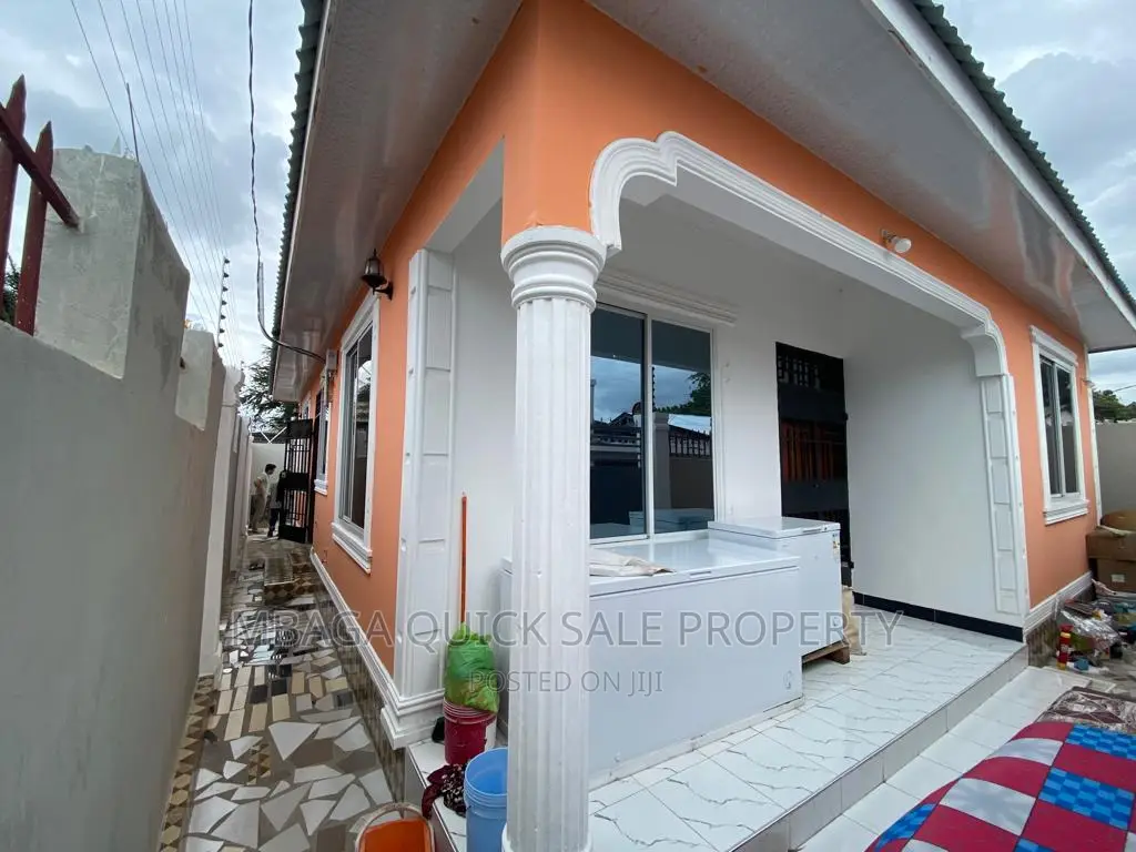 3bdrm House in Mwananyamala for rent