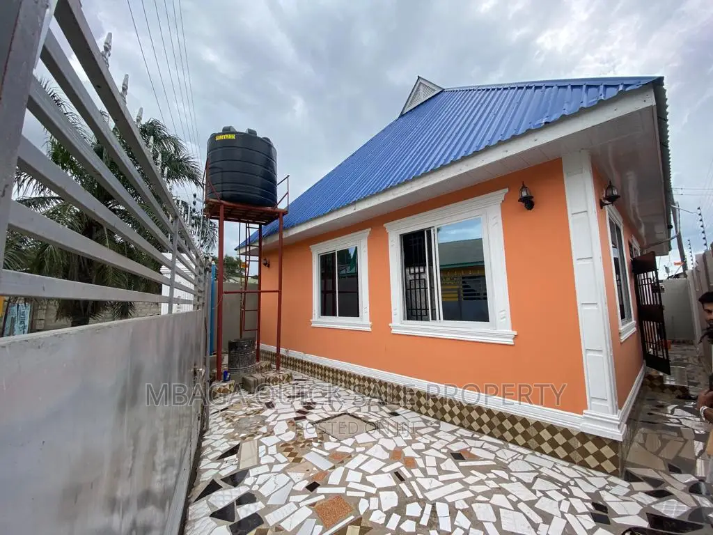 3bdrm House in Mwananyamala for rent