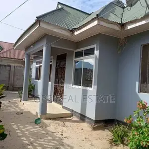 3bdrm House in Chamazi, Temeke for sale