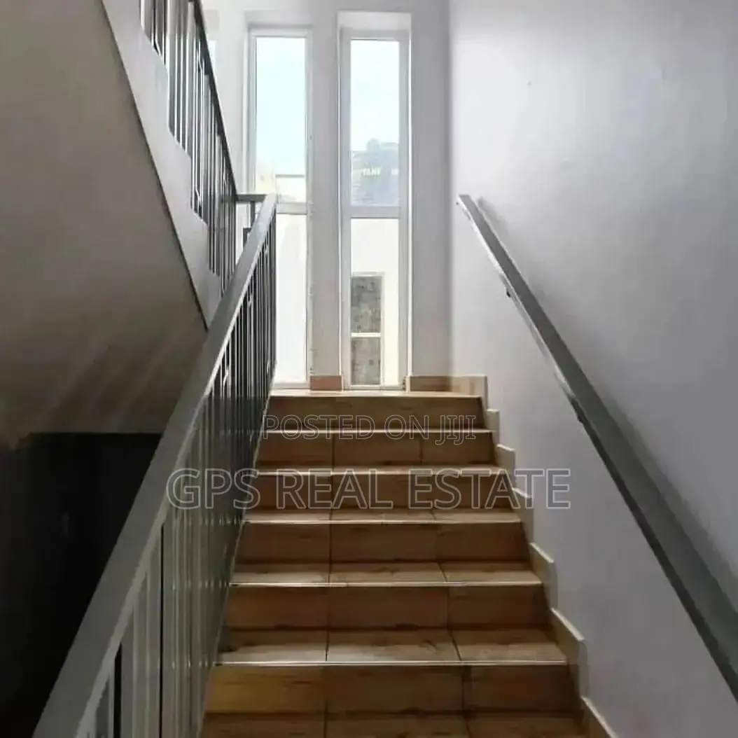 6bdrm House in Mbezi Beach, Kinondoni for sale