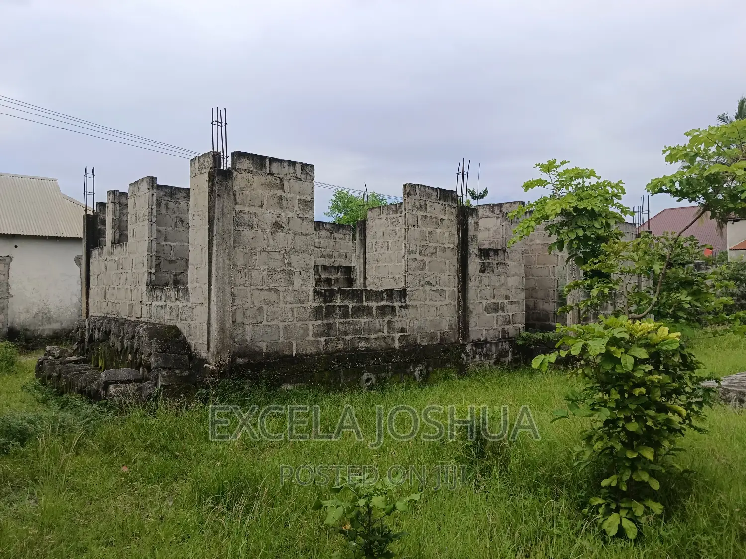5bdrm House in Excela Joshua, Kitunda for sale