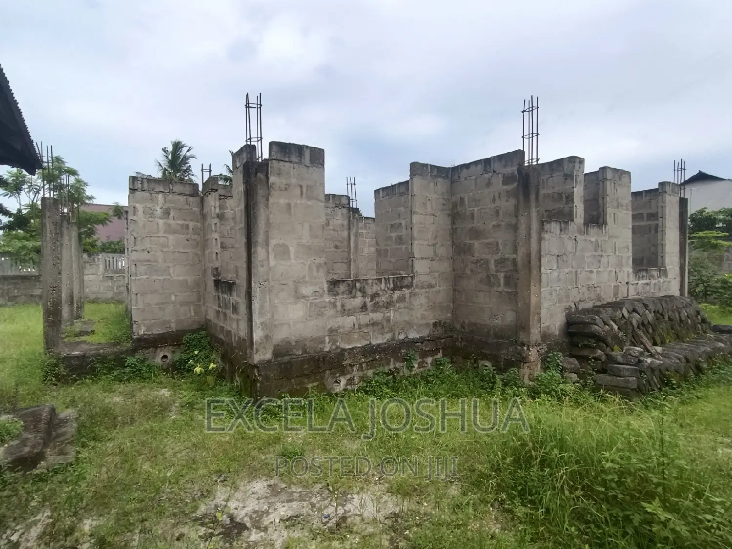 5bdrm House in Excela Joshua, Kitunda for sale