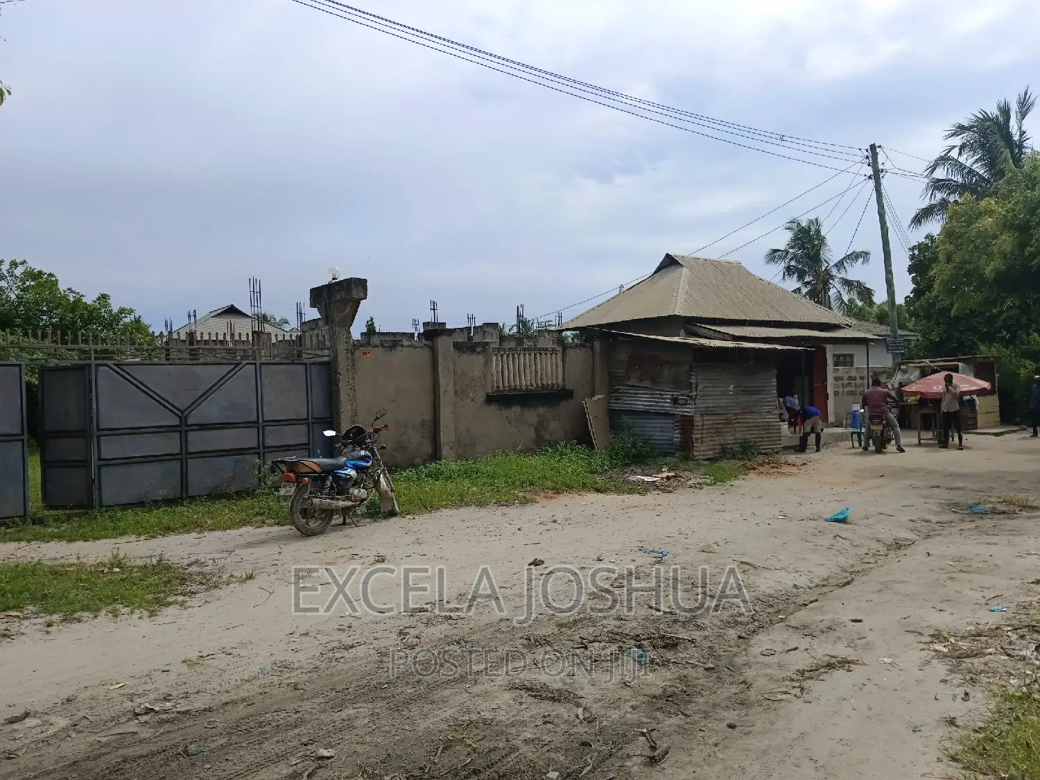 5bdrm House in Excela Joshua, Kitunda for sale