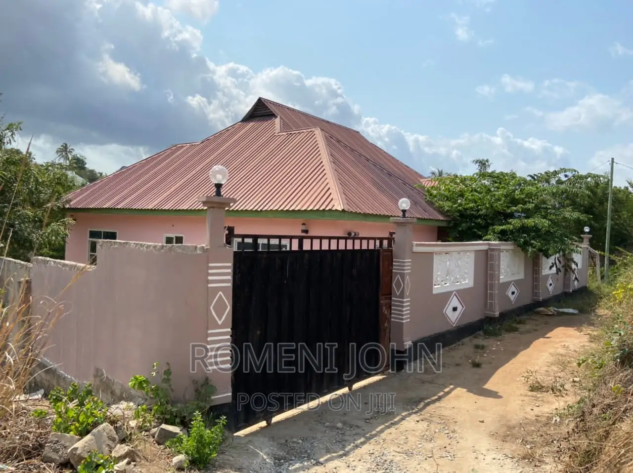 3bdrm House in Tanzania Dsm Goba, Kitunda for sale