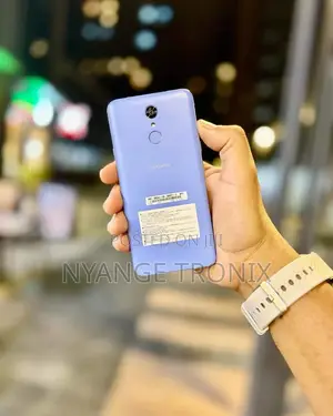 LG X style 16 GB