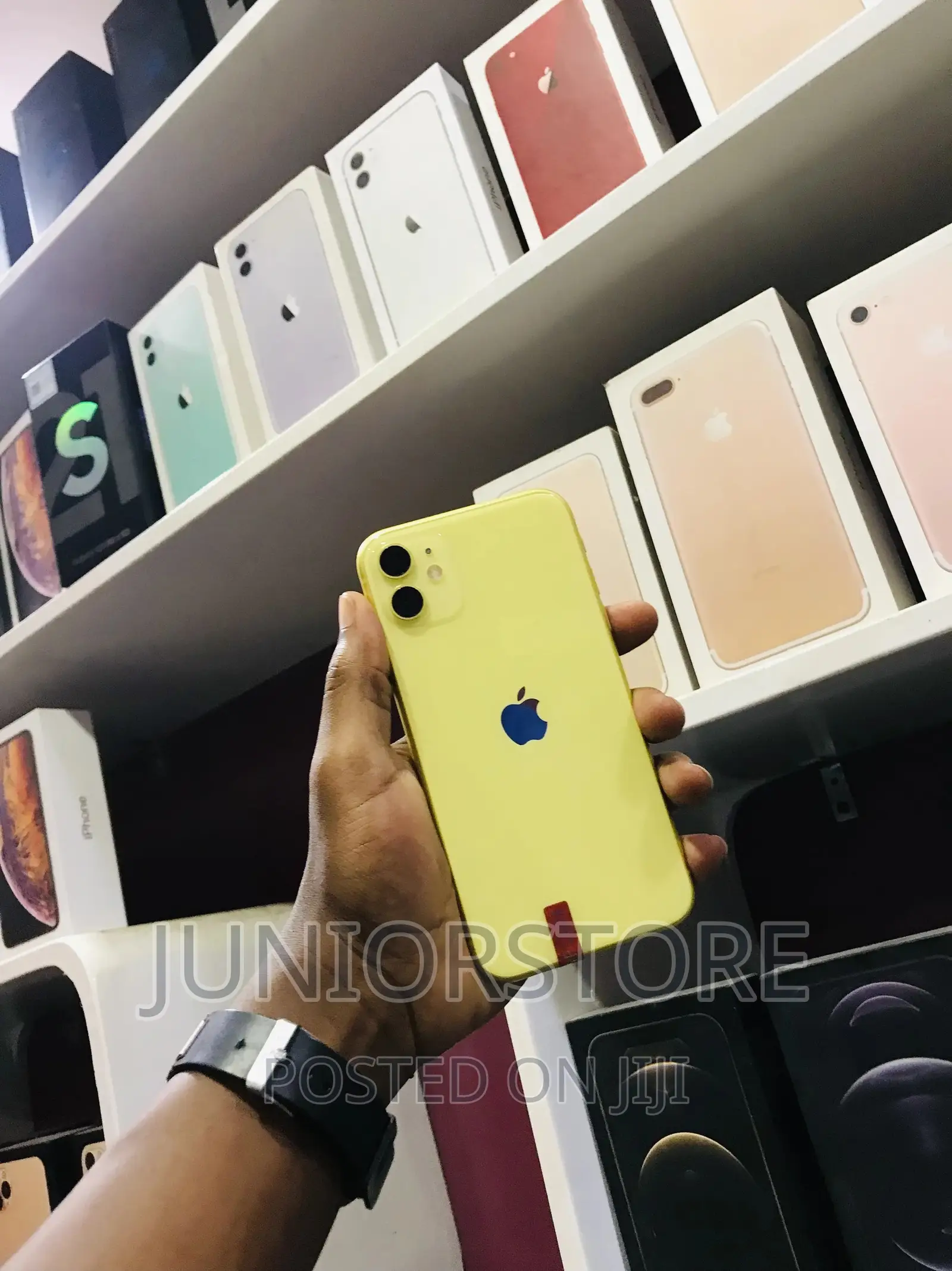 Apple iPhone 11 128 GB Yellow