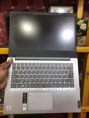 Laptop Lenovo Ideapad 3-14iil05 8GB Intel Core I3 HDD 1T