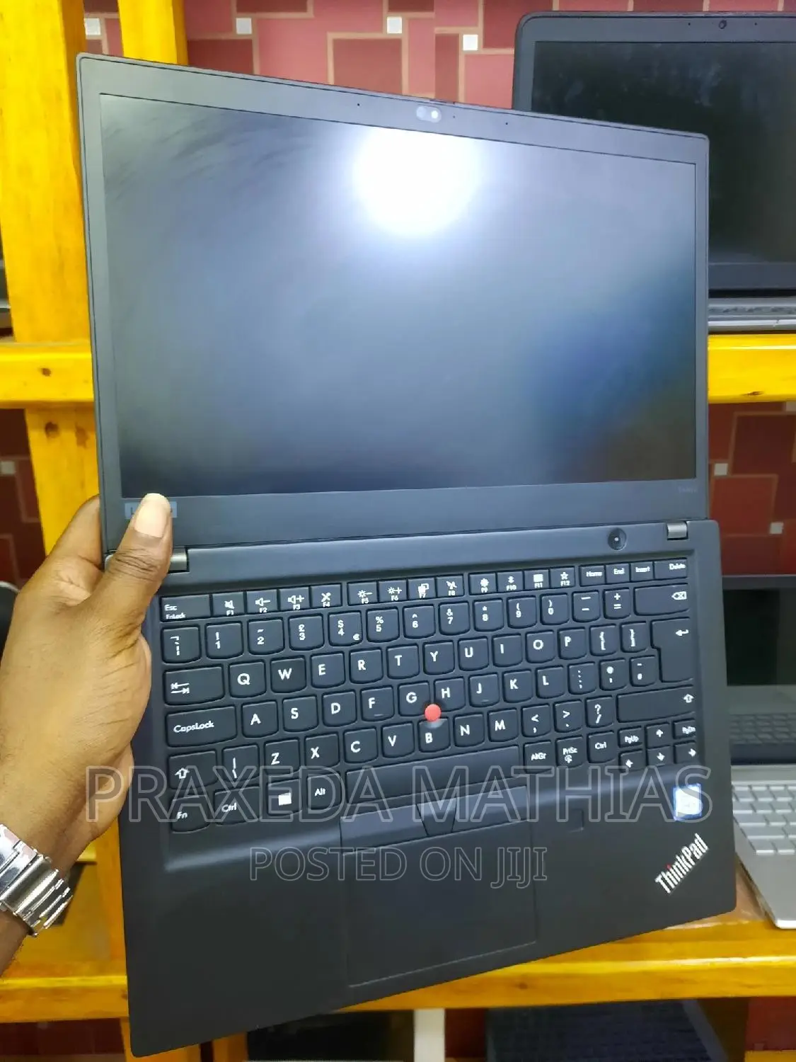 New Laptop Lenovo Thinkpad T490s 8GB Intel Core I5 SSD 256GB