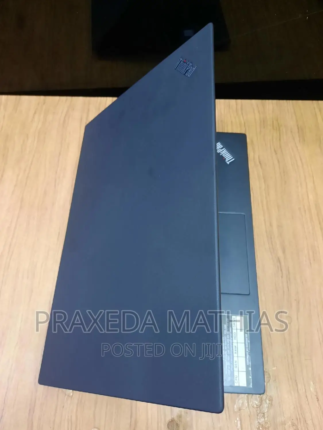 New Laptop Lenovo Thinkpad T490s 8GB Intel Core I5 SSD 256GB