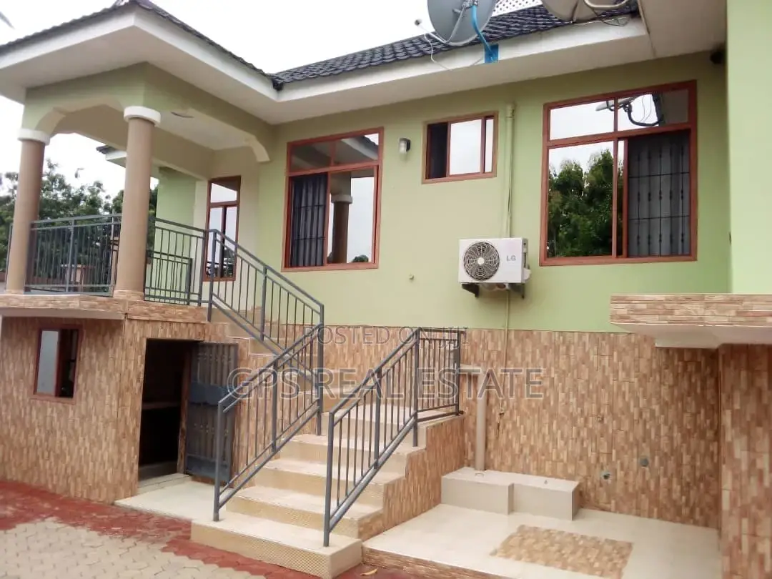 3bdrm House in Bunju A, Kinondoni for sale