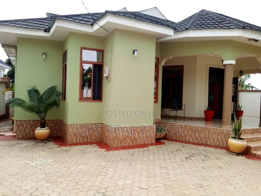 3bdrm House in Bunju A, Kinondoni for sale