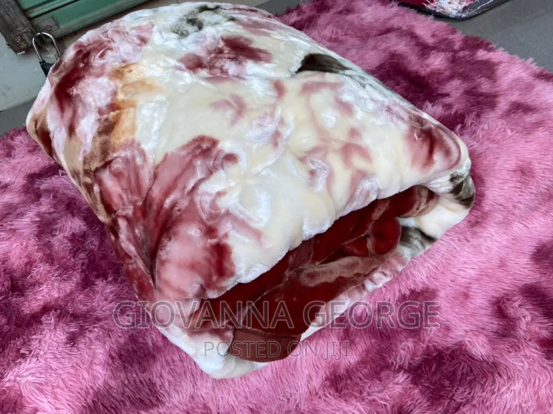 Blanket Laini Na Nzito