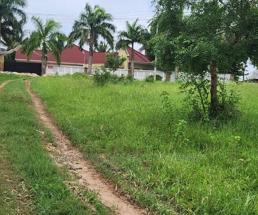 Plot for Sale at Goba Dangote