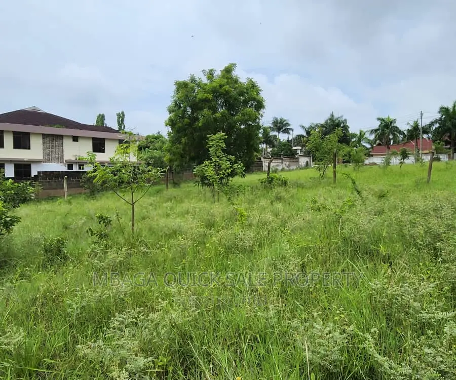 Plot for Sale at Goba Dangote