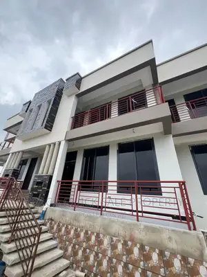 3bdrm Apartment in Makongo Ccm, Sinza for rent