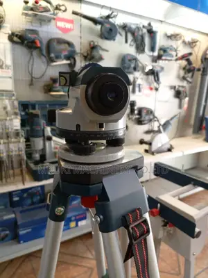 Auto Level Bosch 32D With Tripod Stand Completeavailable