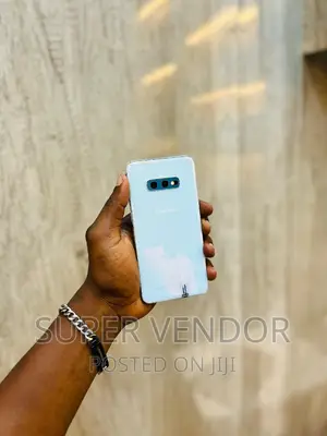 Samsung Galaxy S10e 256 GB White