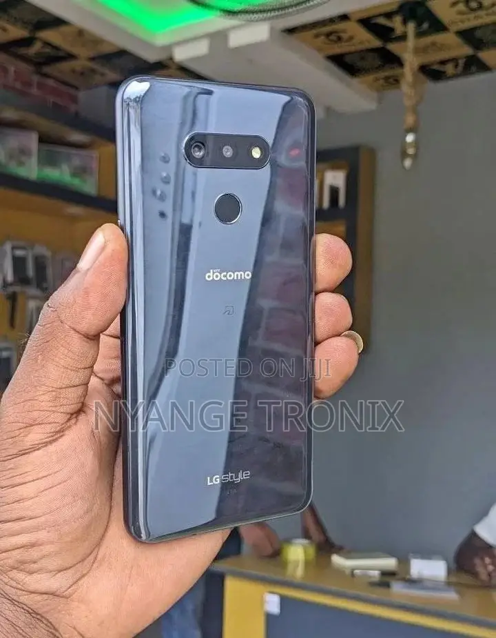 LG Style 3 64 GB
