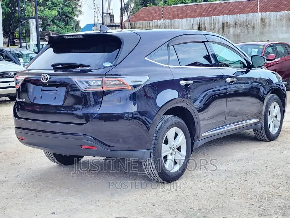 Toyota Harrier 2016 Black