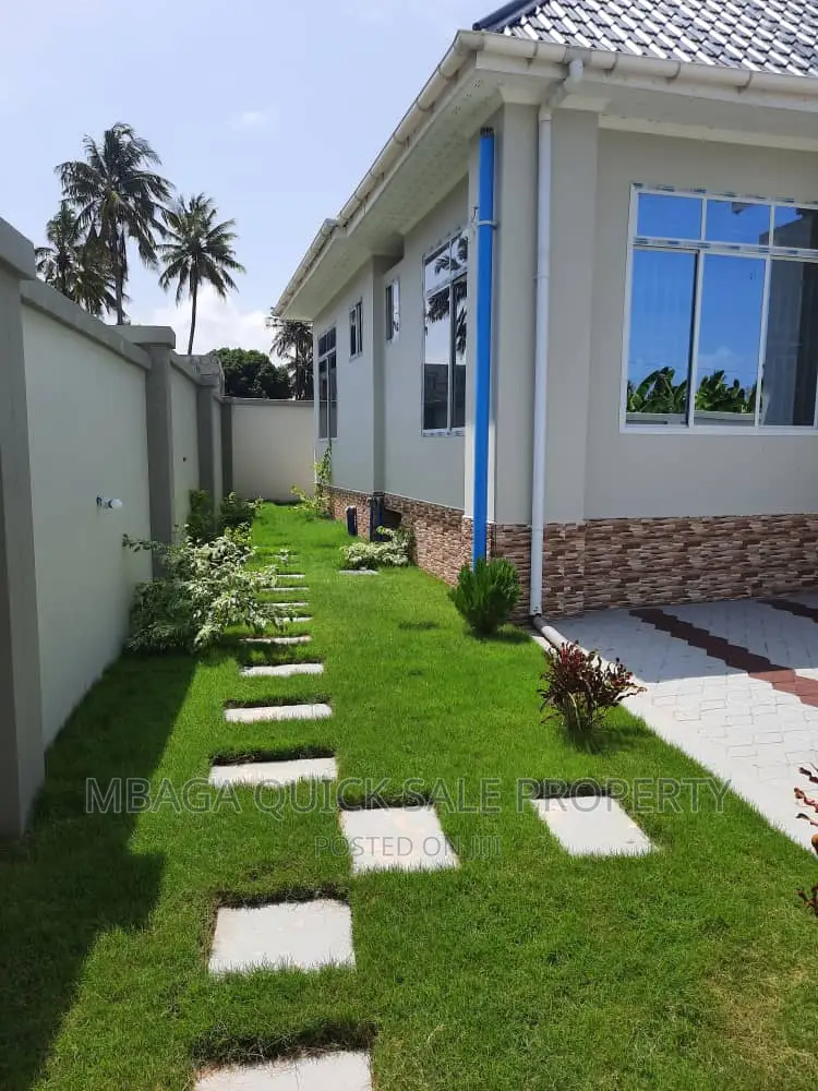 3bdrm Apartment in Msasani for rent