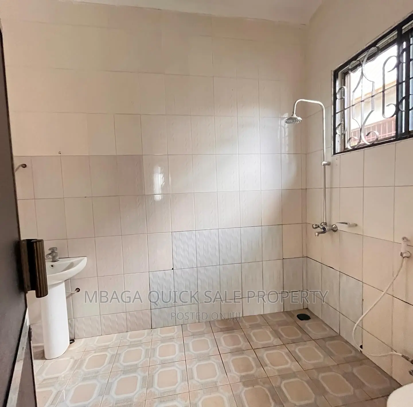 3bdrm Apartment in Msasani for rent