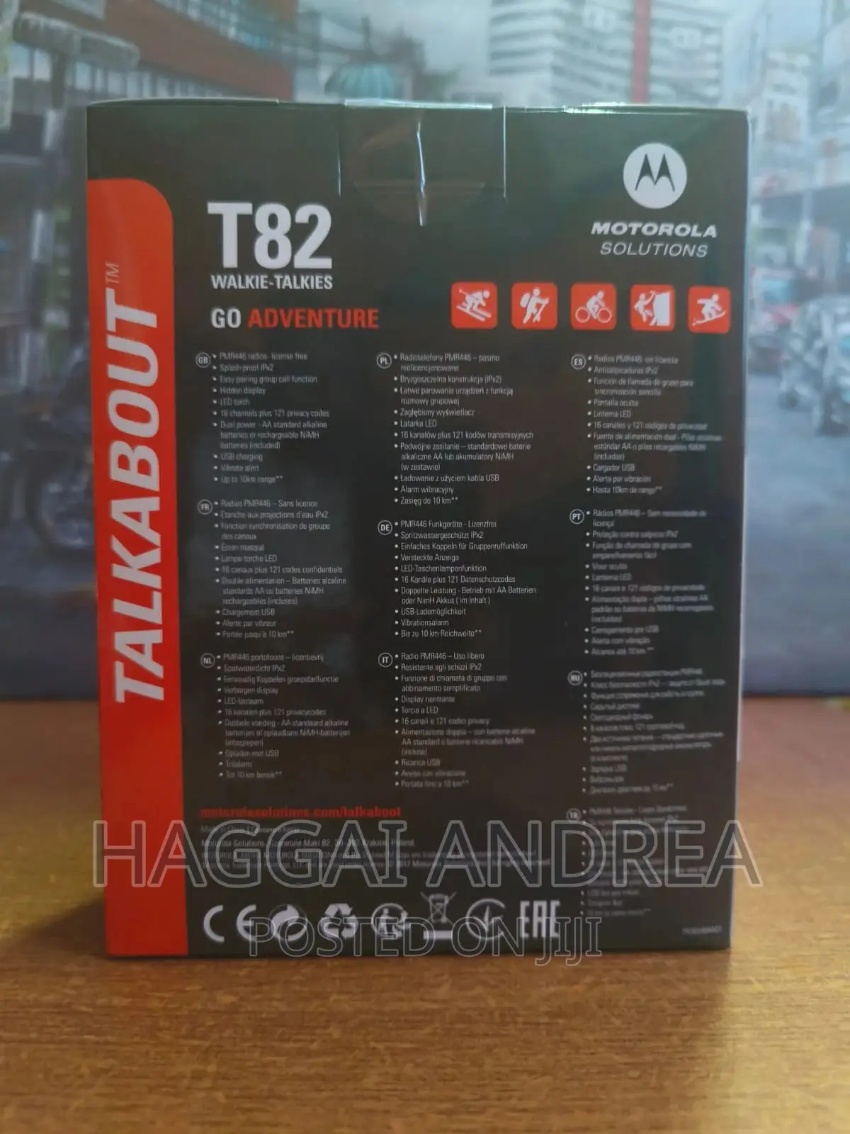Motorola Talkabout T82 2-Way Walkie Talkie Radio