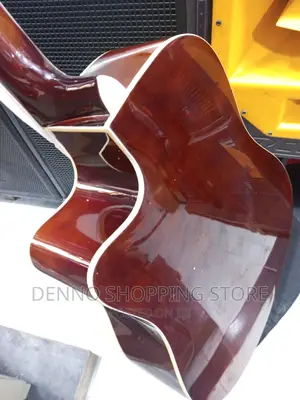 Acquostic Fender Guitor