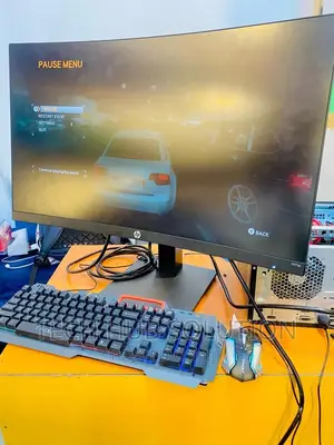 HP Curved Monitor 27"