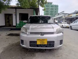 Toyota Corolla Rumion 2007 Silver