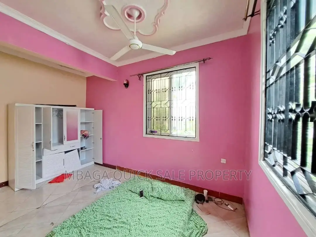 3bdrm House in Goba Lastanza for sale