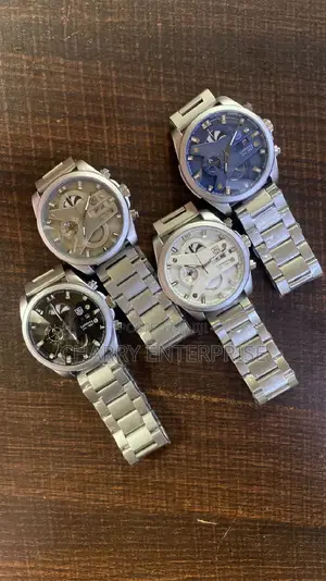 *NEW TAG CARERA Watch Water Resistant