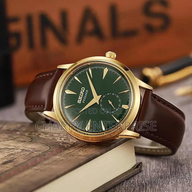 SEIKO Water Resistant Watch With Smooth Leather Belt