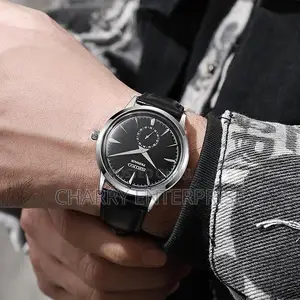SEIKO Water Resistant Watch With Smooth Leather Belt