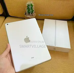 Apple iPad 9.7 32 GB Gray