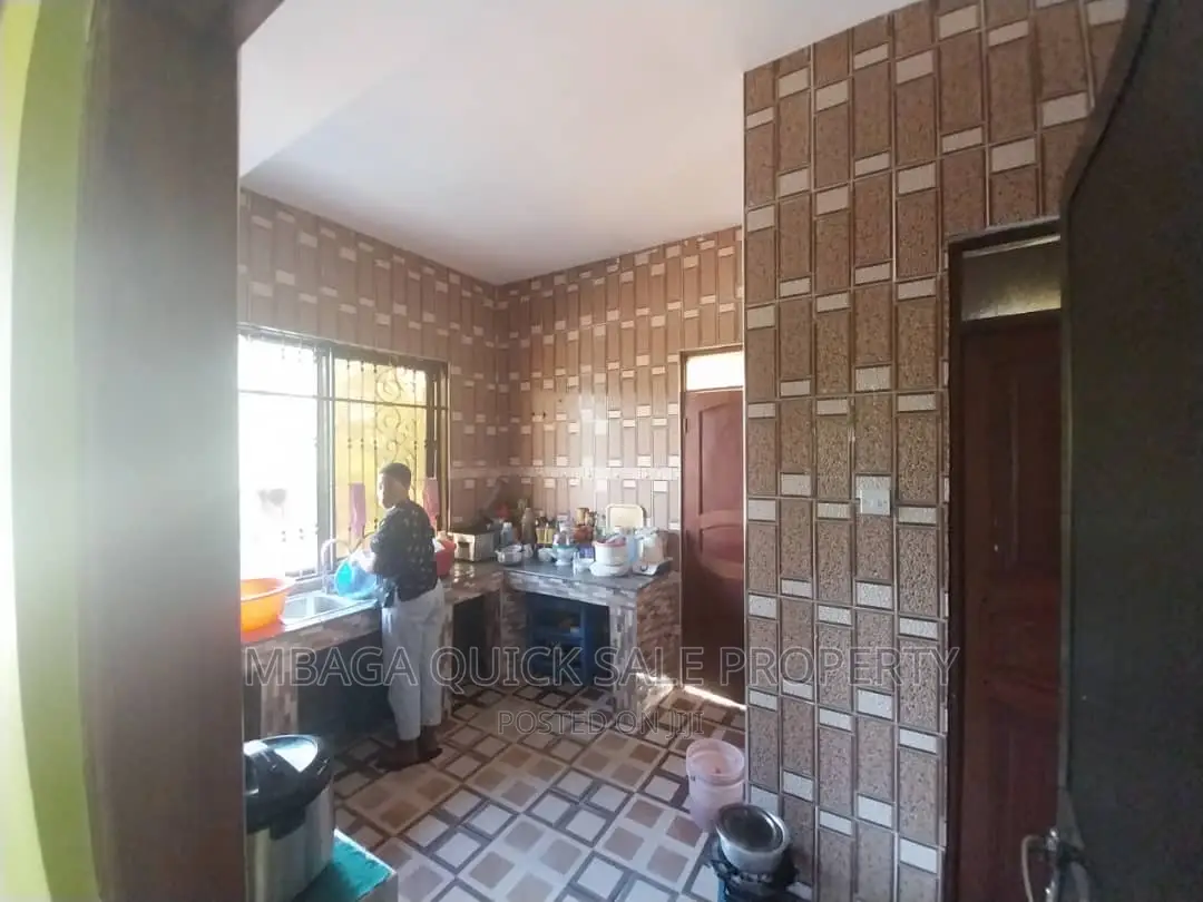 3bdrm House in Mbezi Mazulu for sale