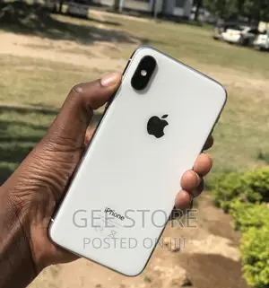 Apple iPhone X 64 GB White