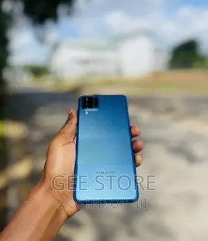 Samsung Galaxy A12 64 GB Blue