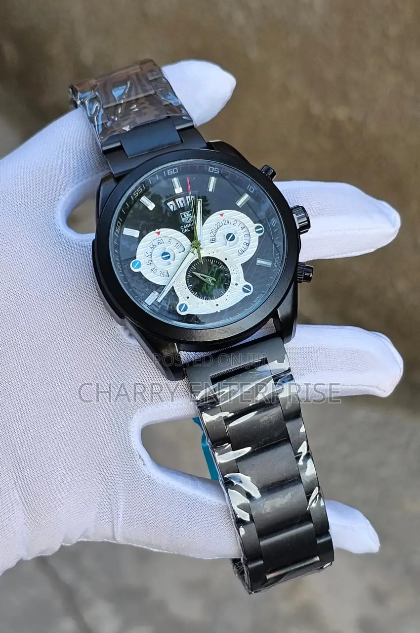 NEW TAG CARRERA Heavy Weight Watch