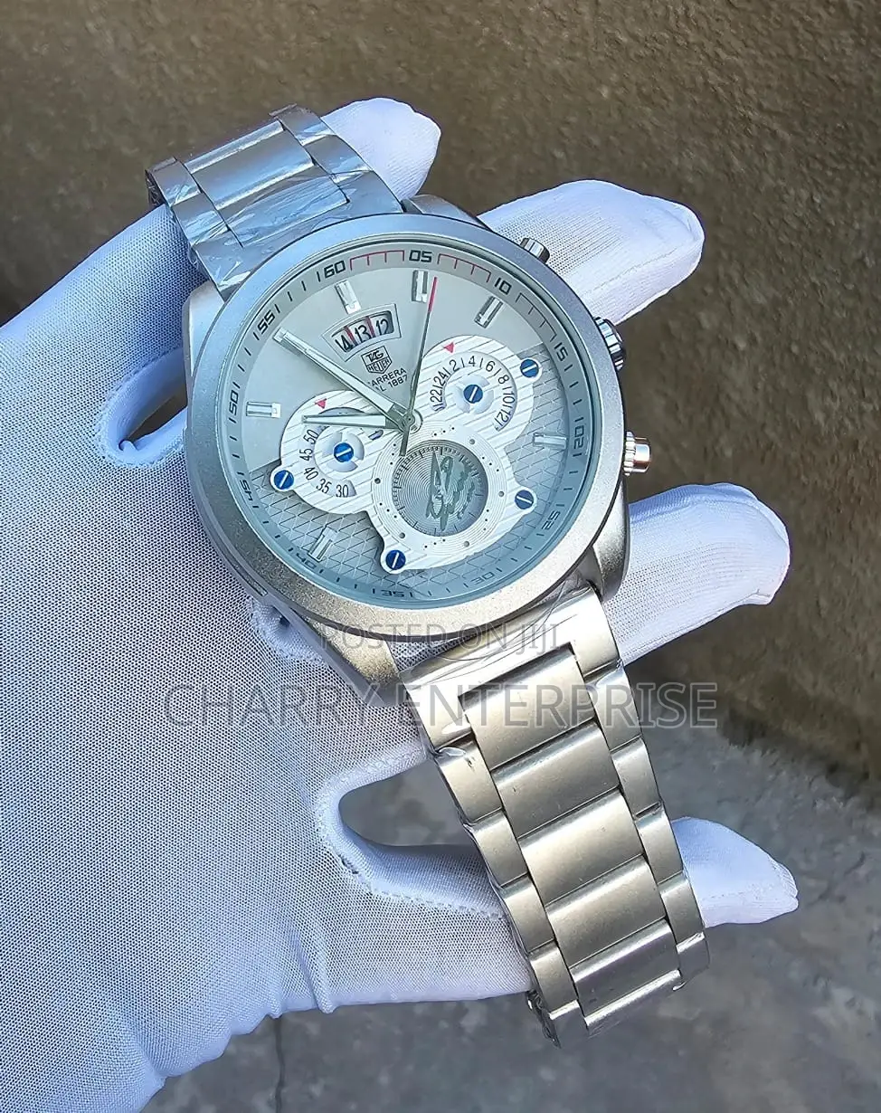 NEW TAG CARRERA Heavy Weight Watch