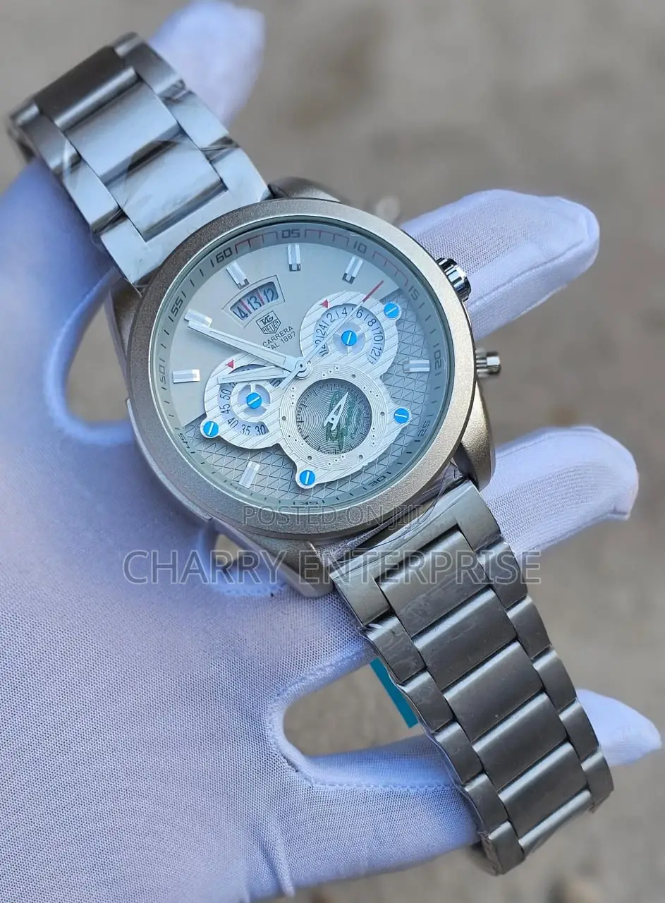 NEW TAG CARRERA Heavy Weight Watch